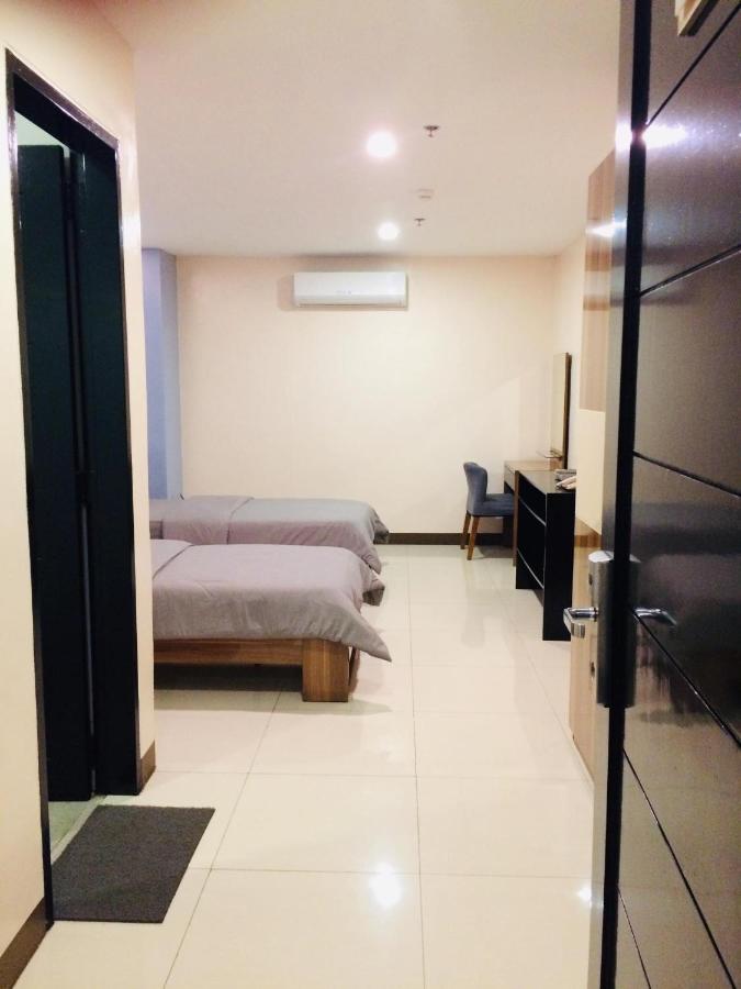 Ybc Grand Hotel โอลองกาโป ภายนอก รูปภาพ