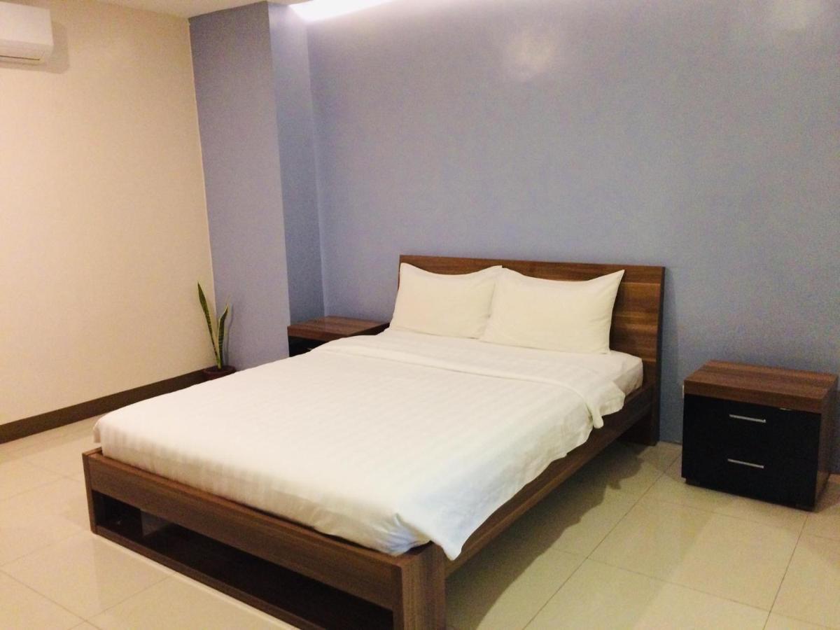 Ybc Grand Hotel โอลองกาโป ภายนอก รูปภาพ