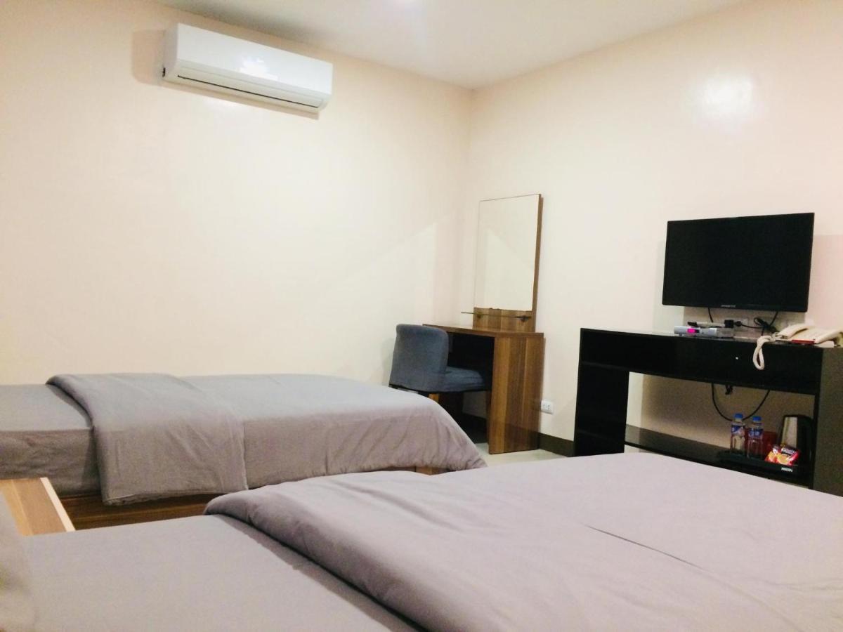 Ybc Grand Hotel โอลองกาโป ภายนอก รูปภาพ